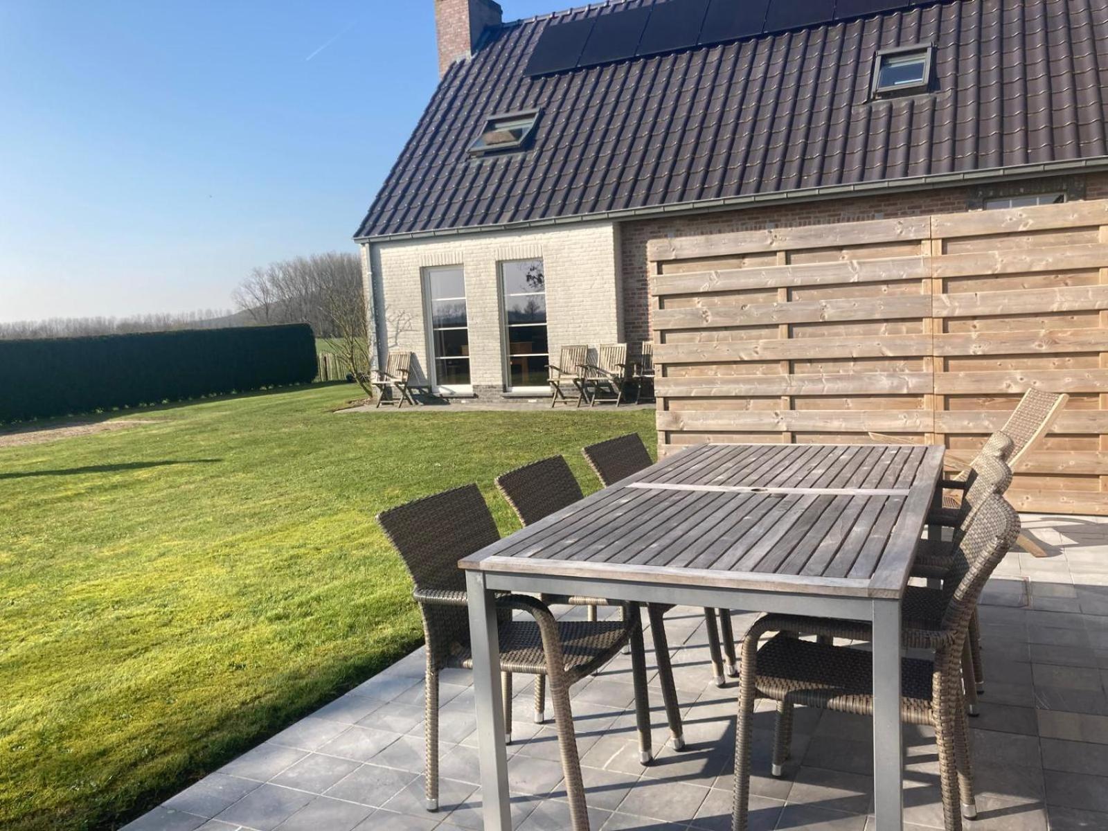 De Smokkelaar&Het Schuurtje Villa Maldegem Buitenkant foto